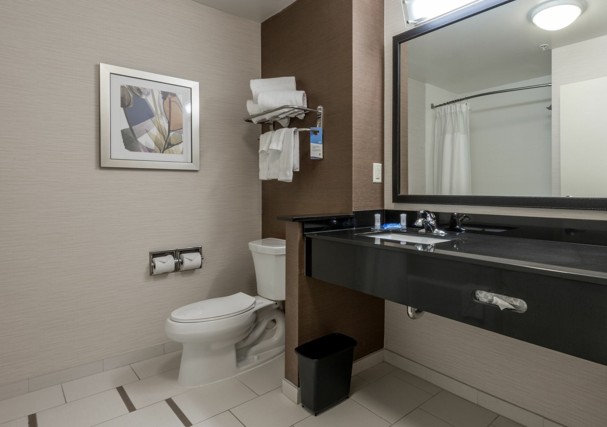 Fairfield & By Marriott Montgomery Airport Hotel